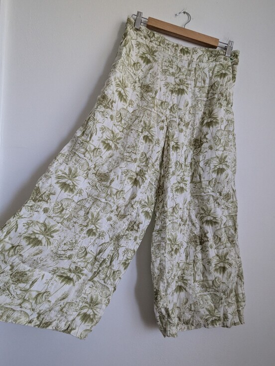 Rachel Zoe Pants - Rachel Zoe 100% Linen Safari Palm Print Wide Leg Pants Green & Cream M